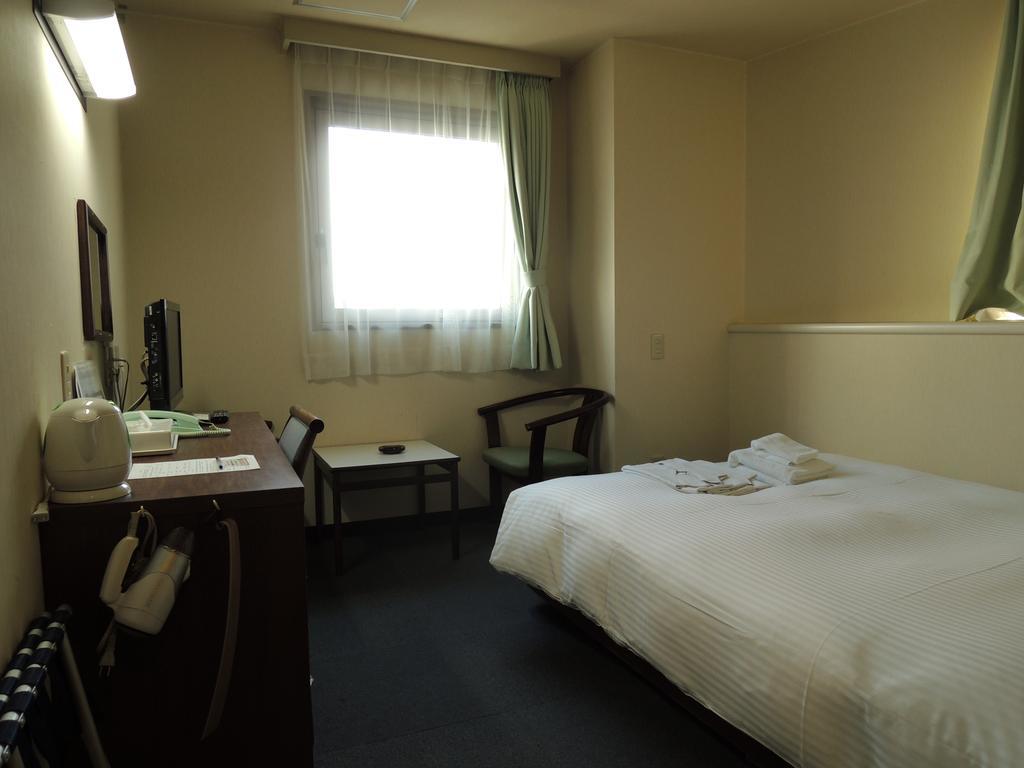 Hotel Green City Sendai Buitenkant foto
