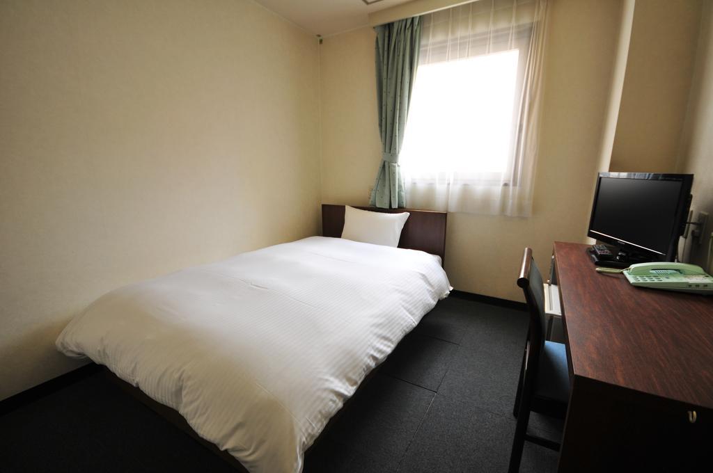 Hotel Green City Sendai Buitenkant foto